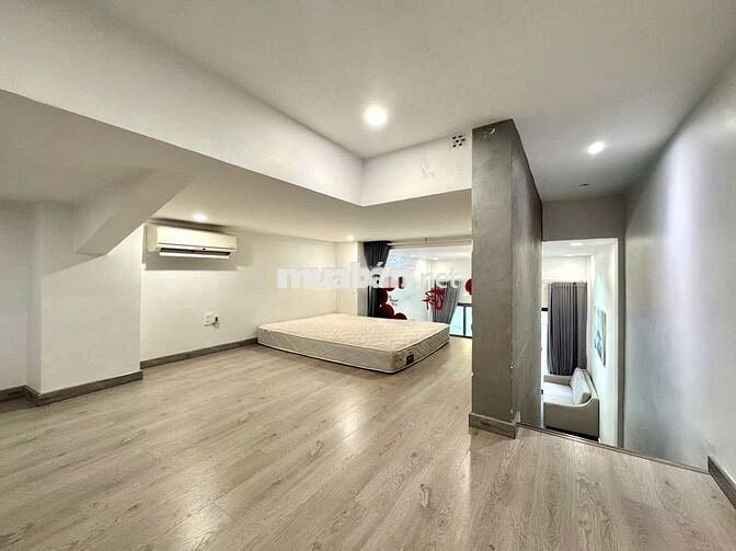 CHO THUÊ 1PN DUPLEX 40M2 NẰM GẦN CÁC TRƯỜNG ĐẠI HỌC KINH TẾ , Y DƯỢC