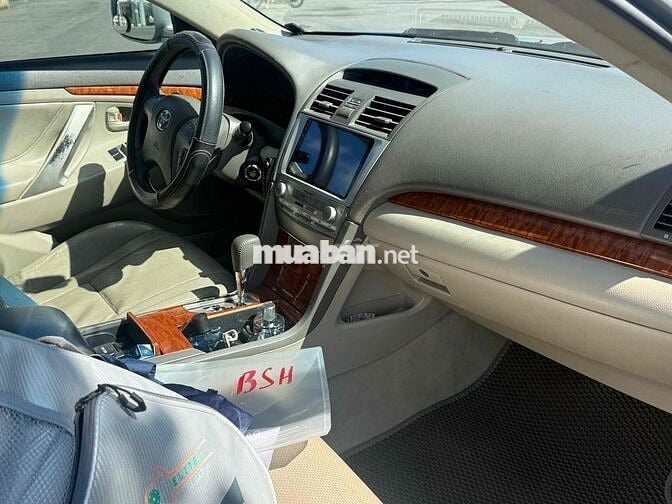 Toyota Camry 2010 Bạc 4 chỗ 134000 km