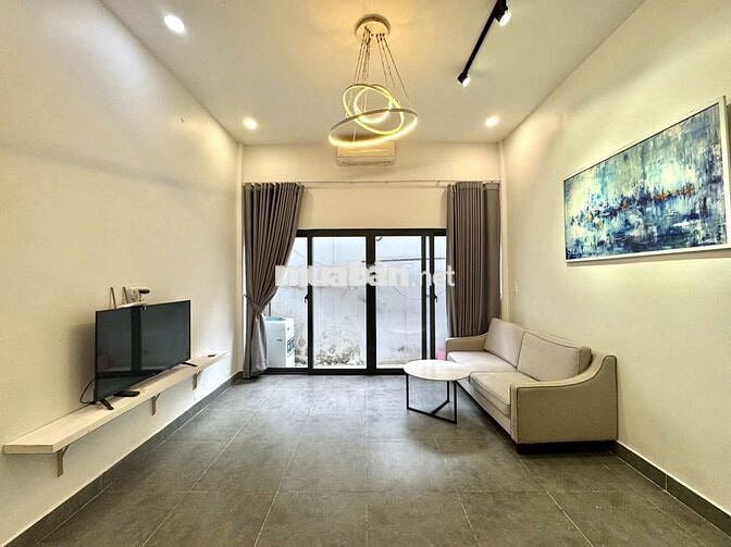 CHO THUÊ 1PN DUPLEX 40M2 NẰM GẦN CÁC TRƯỜNG ĐẠI HỌC KINH TẾ , Y DƯỢC