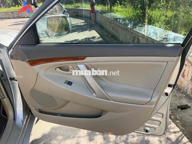 Toyota Camry 2010 Bạc 4 chỗ 134000 km