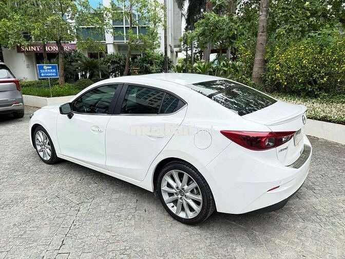 Mazda Mazda 3 Trắng Tự động