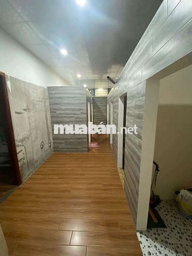 TÒA NHÀ 8 PHÒNG MASTER NGANG 12M