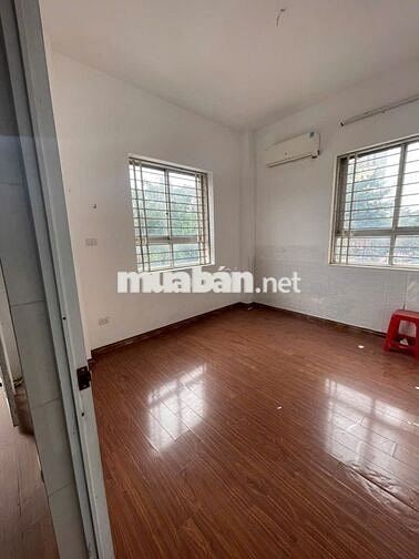 Cần Bán Căn Hộ B10 Nam Trung Yên - Cầu Giấy  Dt 69m 2 Ngủ Giá 5,5 tỷ