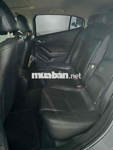 Mazda 3 Hatchback 2018 Bạc Rất Đẹp