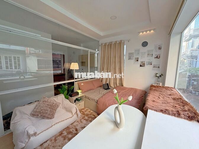 CHO THUÊ 1PN 25M2 TÁCH BẾP CỬA SỔ TO NGAY VÒNG XOAY DÂN