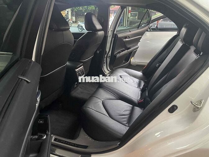Toyota Camry 2.5Q 2021 / Giá thương lượng