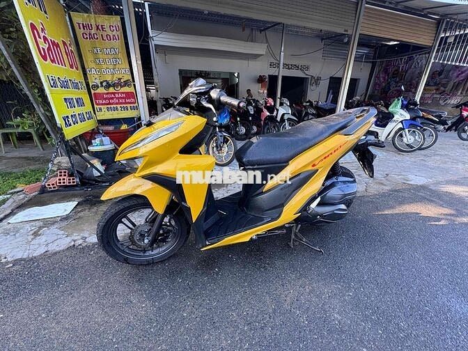 Honda Vario 2021 Tự động Vàng