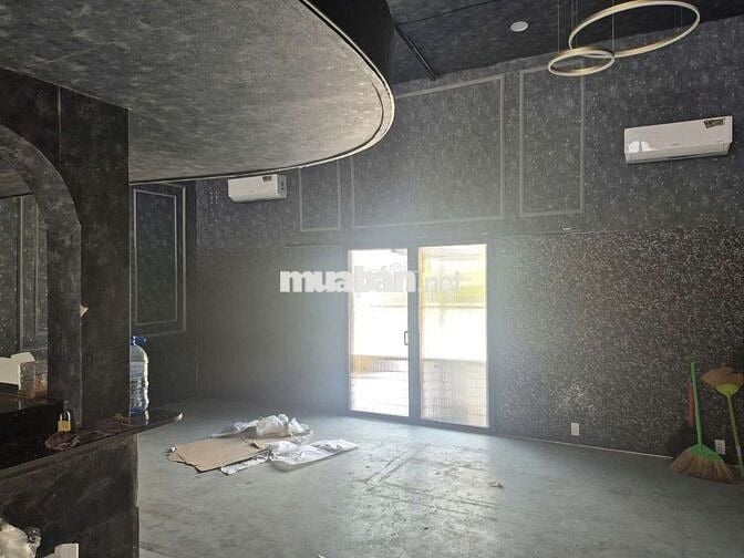 MB GẦN PHỐ ĐI BỘ NGUYỄN HUỆ. 70M2, GIÁ CHỈ 18TR