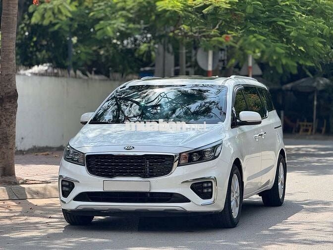 Kia Sedona 2019 Dầu Tự động 80.000 km Trắng