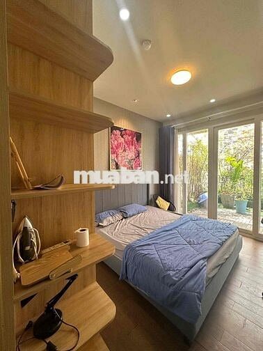 The Park Residence cho thuê sân vườn 2PN 2WC giá 13triệu ở được liền