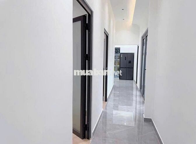 Giảm 200tr. Bán nhà cấp 4 sân vườn 6x15 giá 1ty450 cuối Đ. Đồng Khởi