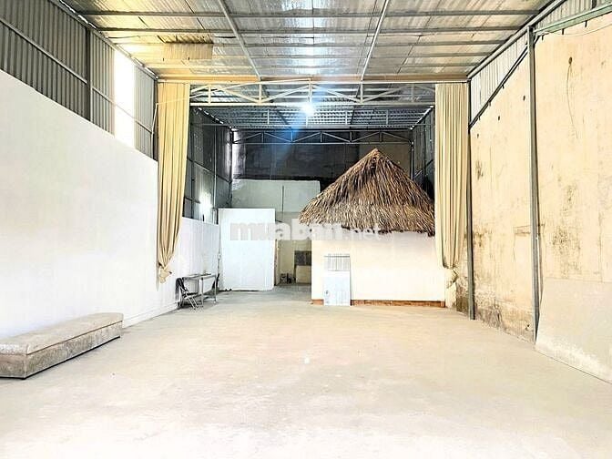 Kho xưởng 200m² khu Hiệp Bình, cao ráo, điện nước chính giá tốt