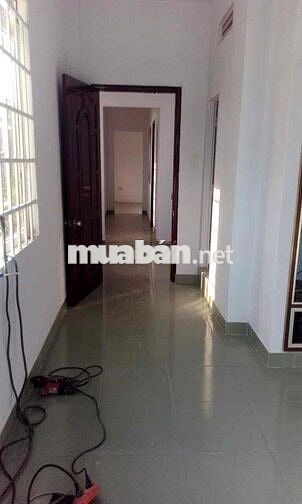 Nhà mặt tiền đường Bến Than, DT 300 m2