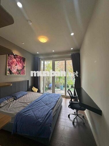 The Park Residence cho thuê sân vườn 2PN 2WC giá 13triệu ở được liền