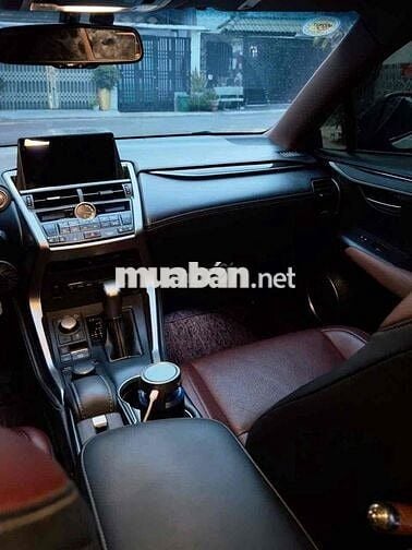 Lexus NX200 2016 Trắng 100000 km
