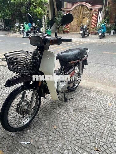 Honda Dream Nâu Cổ điển Tiết kiệm xăng