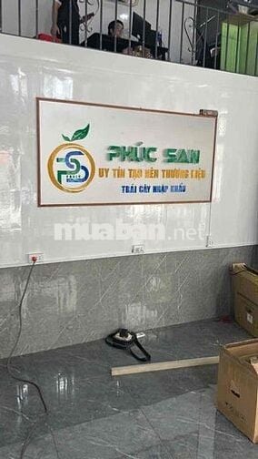 Tuyển shipper giao hàng bao ăn ở