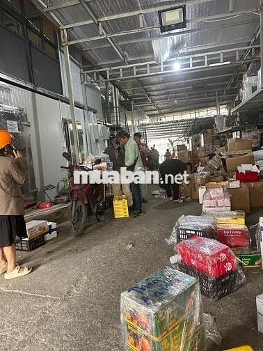 Tuyển shipper giao hàng bao ăn ở