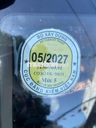 Toyota RAV4 Limited 2 cầu Bạc 7 chỗ