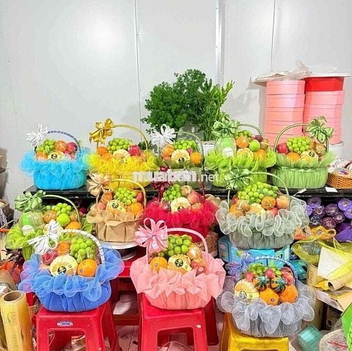 Tuyển shipper giao hàng bao ăn ở