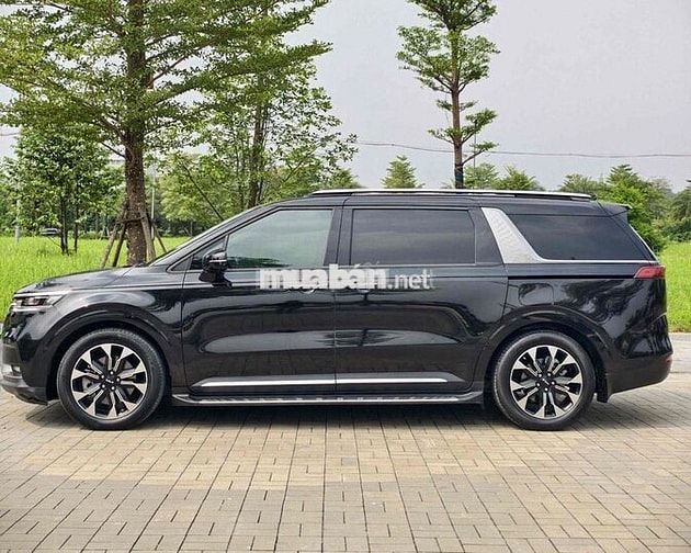Kia Carnival Signature SX 2024 7 chỗ Đen 50000 km
