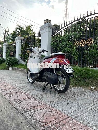 Yamaha Mio Classico Cổ điển Đỏ, trắng Bs59