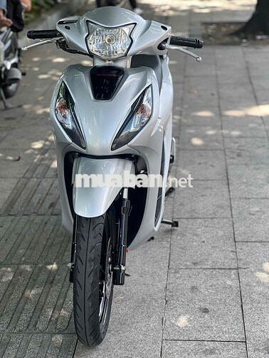 Honda Vision 2022 Bản Đặc Biệt Smartkey Bạc