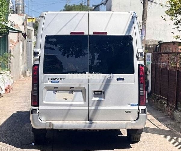 Ford Transit 2022 16 chỗ Số sàn Bạc