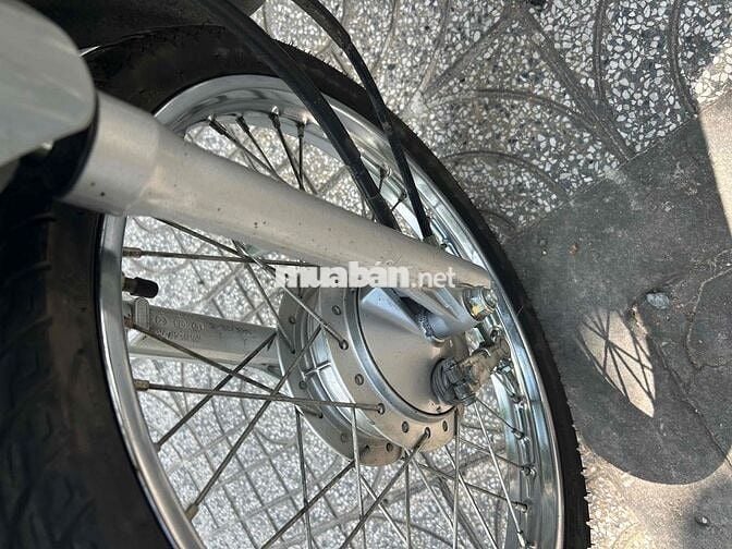 Honda Wave A 2024 Trắng xám