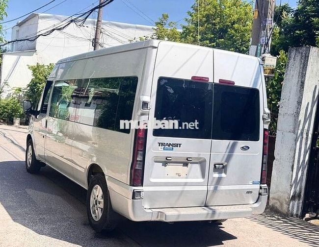 Ford Transit 2022 16 chỗ Số sàn Bạc
