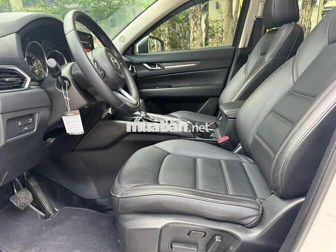 Mazda CX5 2.0 Deluxe 2019 4 vạn km Trắng