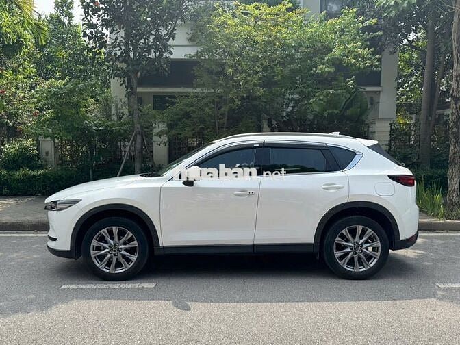 Mazda CX5 2.0 Deluxe 2019 4 vạn km Trắng