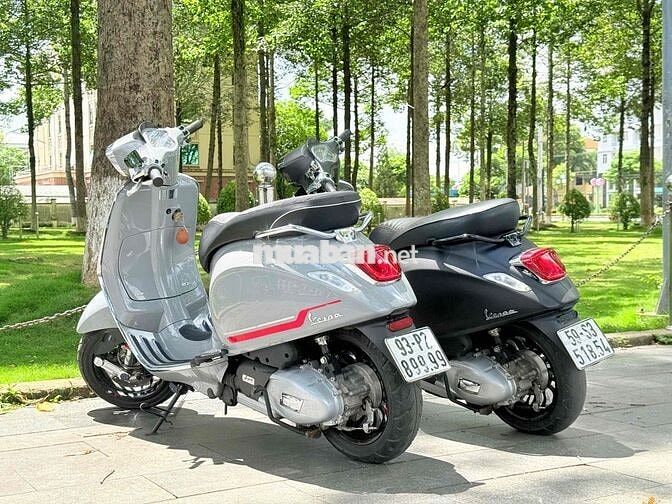 Piaggio Vespa Sprint Xám Đen