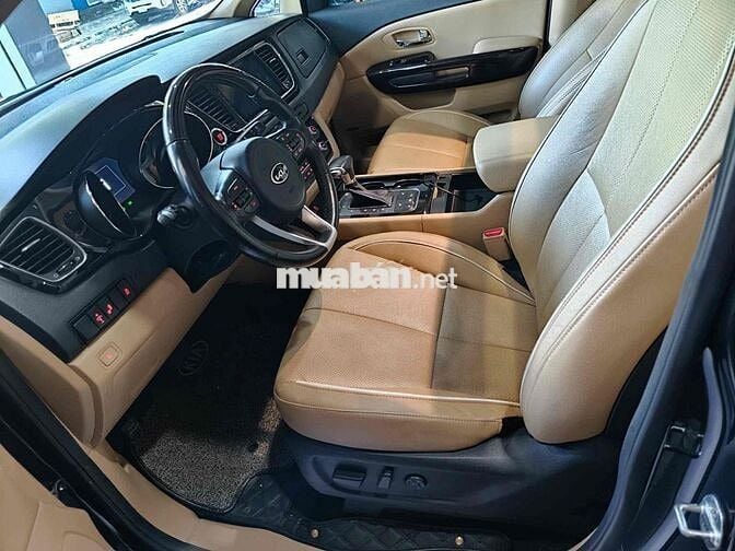 Kia Sedona 2017 Dầu 148.000km Đen