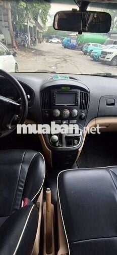 Hyundai Starex 2010 Bạc 9 chỗ 325.799 km