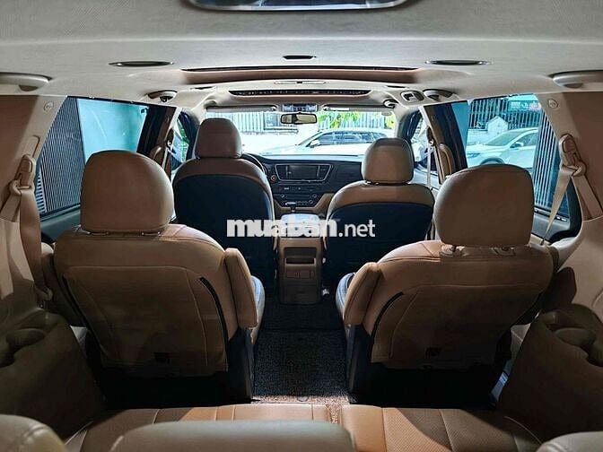 Kia Sedona 2017 Dầu 148.000km Đen