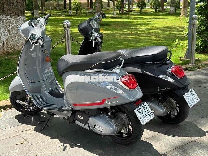 Piaggio Vespa Sprint Xám Đen