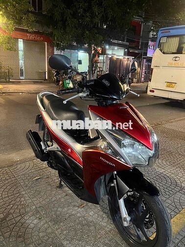 Honda Air Blade màu Sơn 3D nguyên rin còn rất đẹp