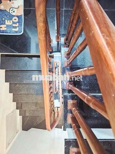Nhà PL Đường Láng-Thiết Kế Hiện Đại- ô tô nằm teong nhà