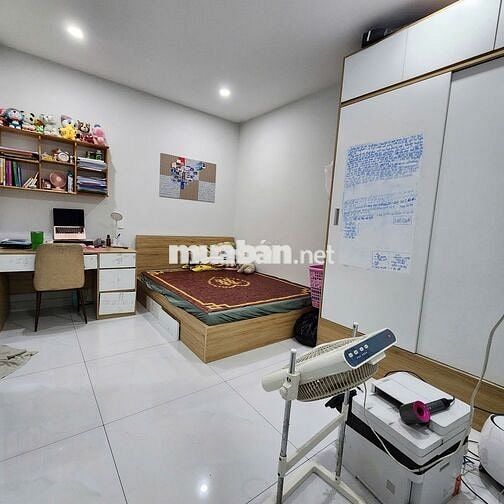 Tôi cho thuê nguyên tầng 2, TL10 & Lê Đình Cẩn, 6m x 15m, 3 phòng ngủ
