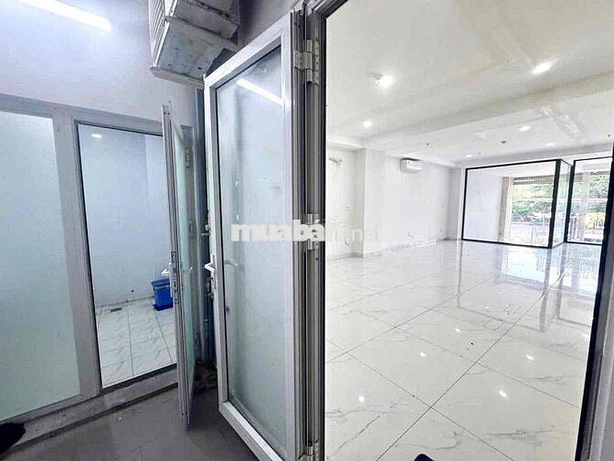 MBKD 150m2 SHOWROOM, VĂN PHÒNG, SPA, NAIL, ĐA NGHỀ TRUNG TÂM QUẬN 7
