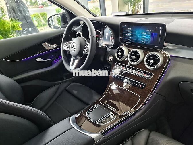Mercedes-Benz GLC200 V1 2023 Đen 15.000 km