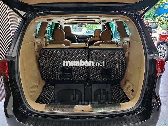 Kia Sedona 2017 Dầu 148.000km Đen