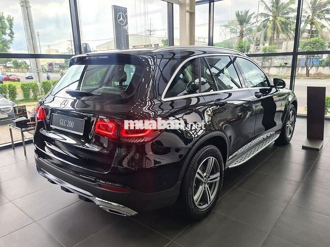 Mercedes-Benz GLC200 V1 2023 Đen 15.000 km
