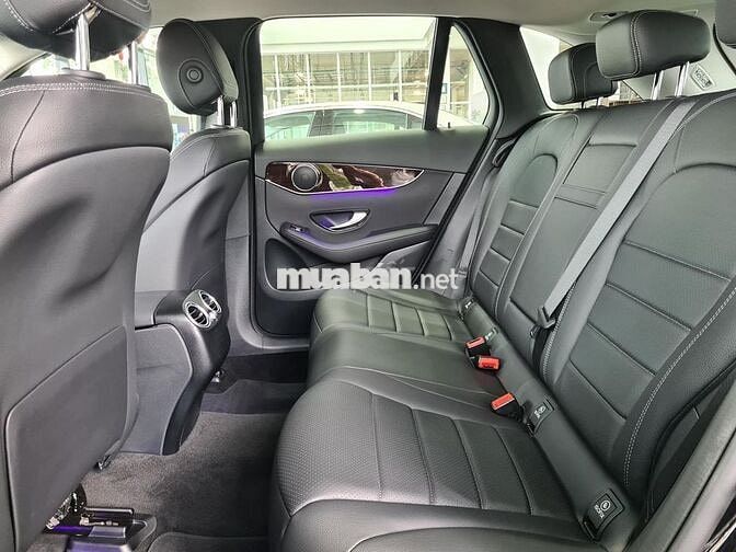 Mercedes-Benz GLC200 V1 2023 Đen 15.000 km