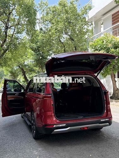 Kia Carnival Signature 2022 Đỏ 7 chỗ