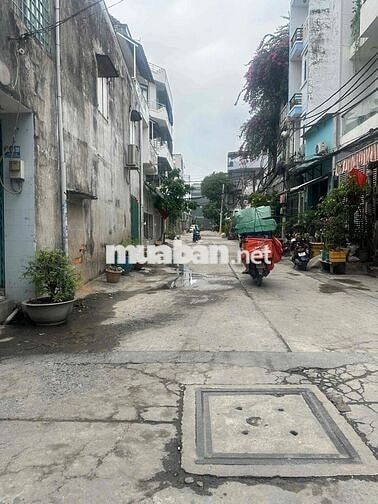 🍀Nhà cho thuê giá rẻ góc 2MT . đường số 1 . khu Nam hùng vương.