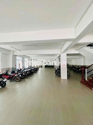 Mặt Bằng Văn Phòng - đường cmt8