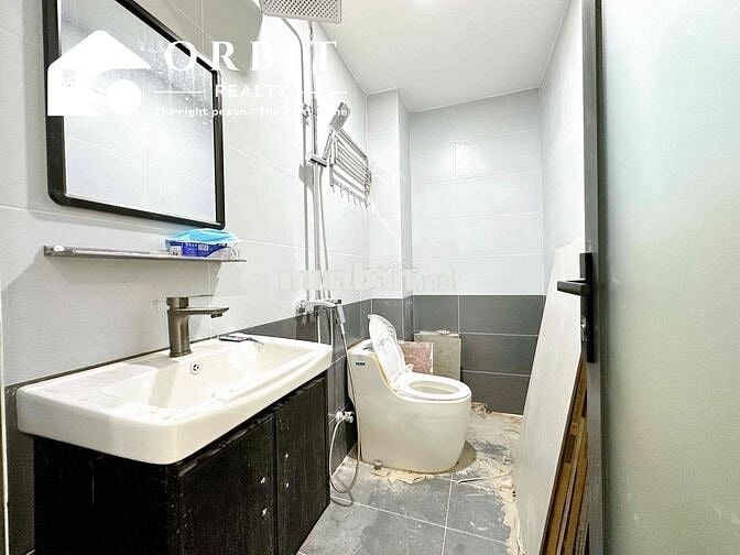 Mặt bằng mặt tiền Bùi Đình Tuý 100m2 Mới