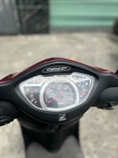 Honda Lead 2012 màu Đỏ